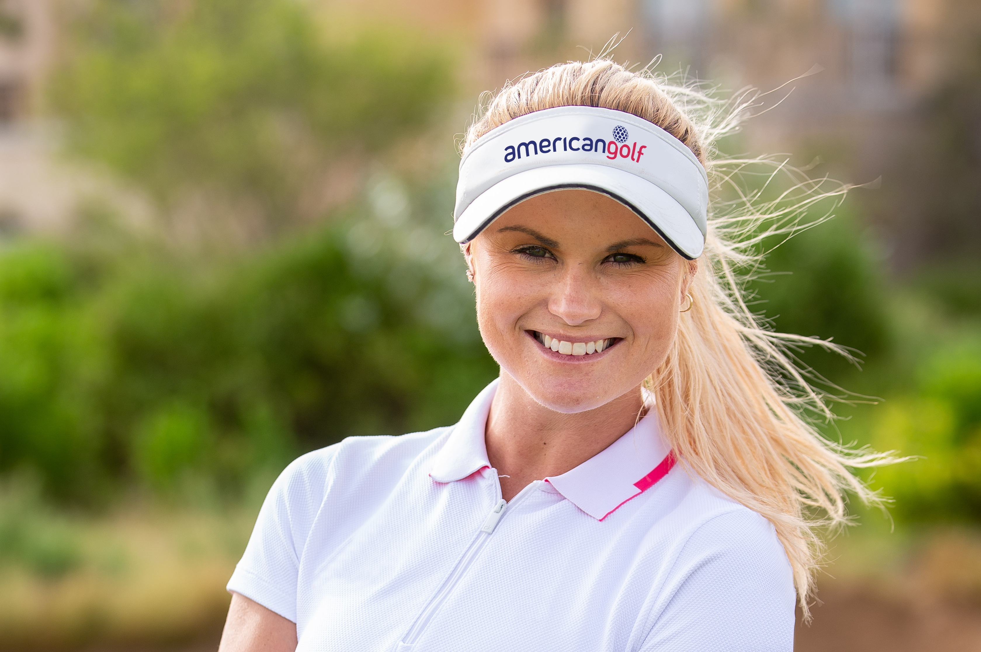 LPGA Tour star Carly Booth becomes American Golf and Online Golf ambassador GolfMagic