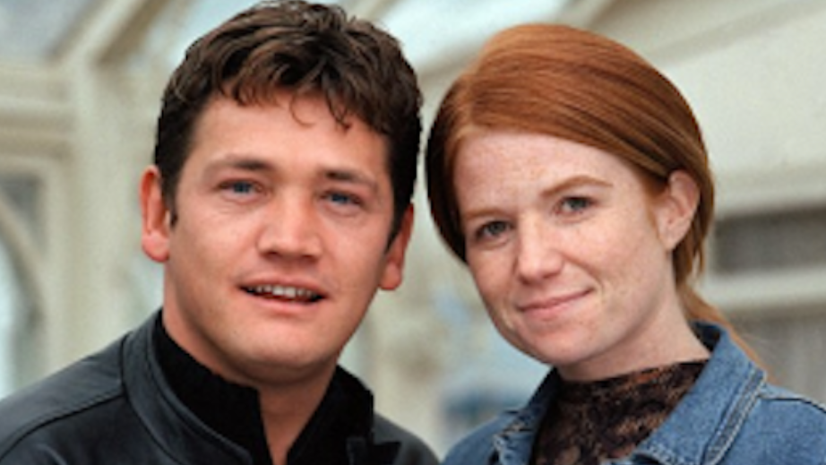 RICKY! EastEnders star loses teeth in HORROR golf injury...