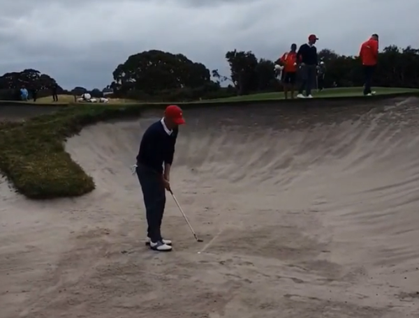 Justin Thomas ROASTS Patrick Reed in the bunker at Presidents Cup