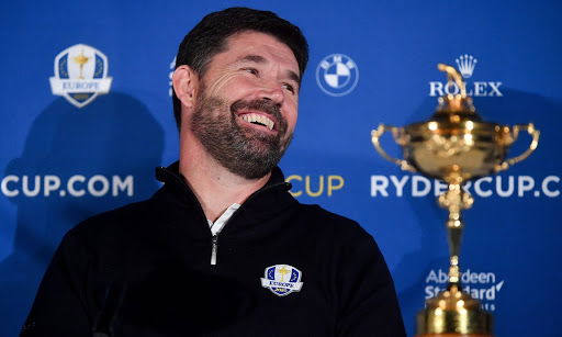 Justin Rose calls for 