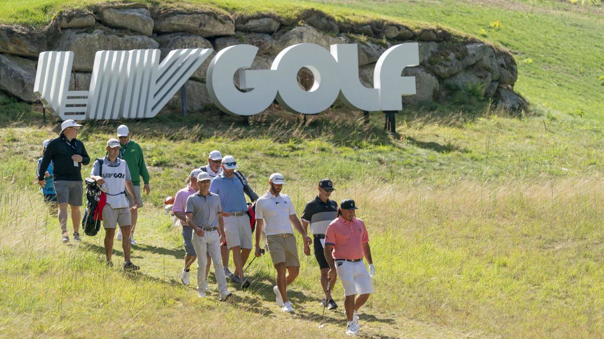 Report: LIV Golf pro WDs from PGA Championship (but is still playing in Tulsa?!)