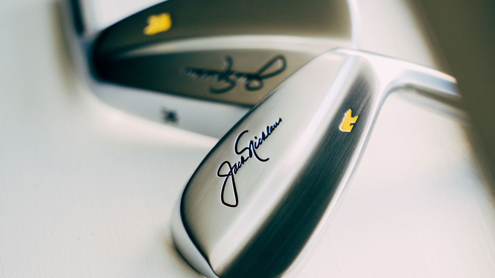 Jack Nicklaus and Miura introduce commemorative irons