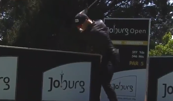 Wilco Nienaber averages 416 yards off the tee at Joburg Open!