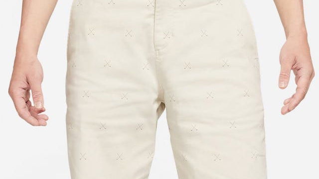 NK UV CROSSED CLUBS CHINO SHORTS