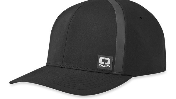 BADGE DELTA HAT