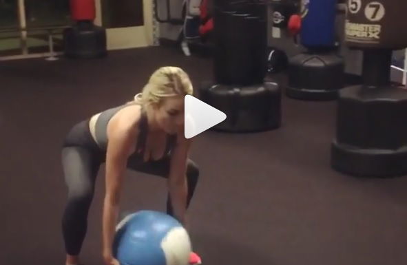 paige spiranac golf fitness circuit