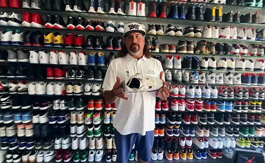 schetsen palm Minister Pat Perez shows off his INCREDIBLE Nike Air Jordan shoe collection |  GolfMagic
