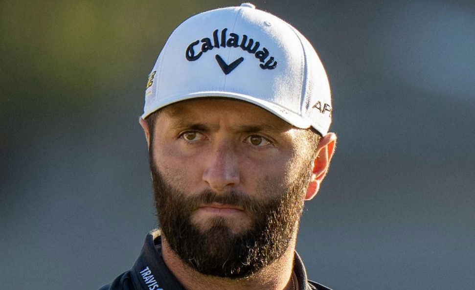 Callaway against golf ball rollback but ready to conform to new rules