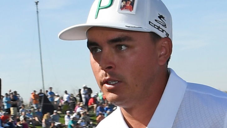 rickie fowler honours young fan who died last week