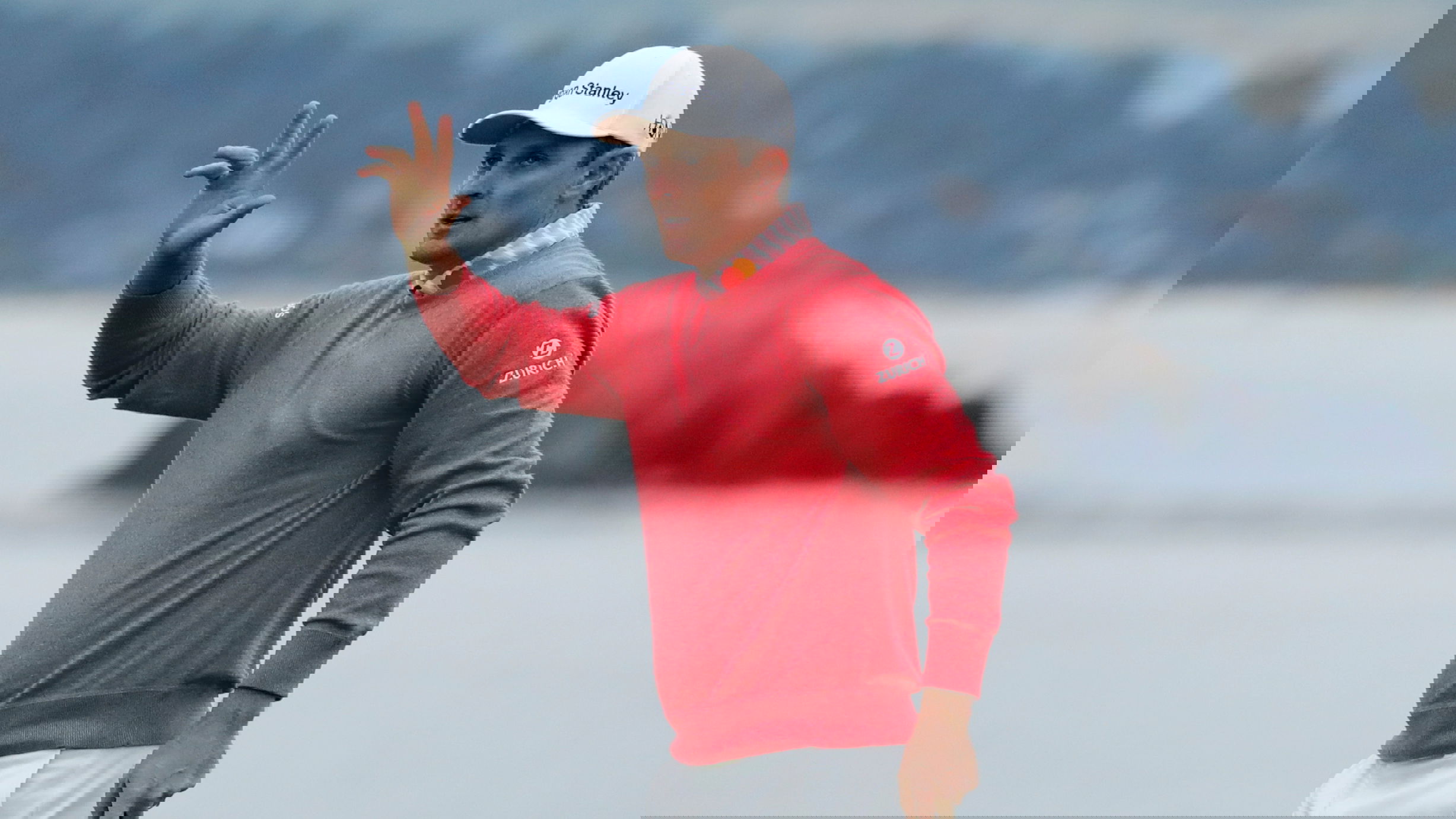 Justin Rose matches Tiger Woods' low US Open round at Pebble Beach