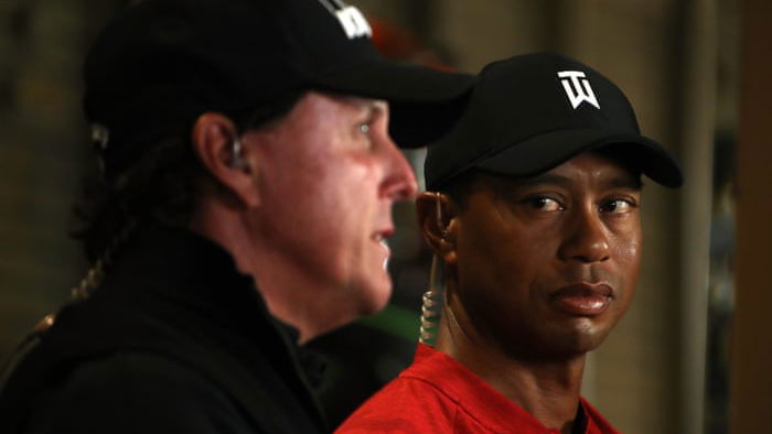 Phil Mickelson says "it's on" to golf match with Tiger Woods