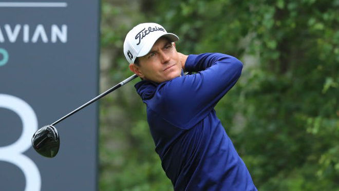 Jason Scrivener leads by two at the Volvo Car Scandinavian Mixed in Sweden