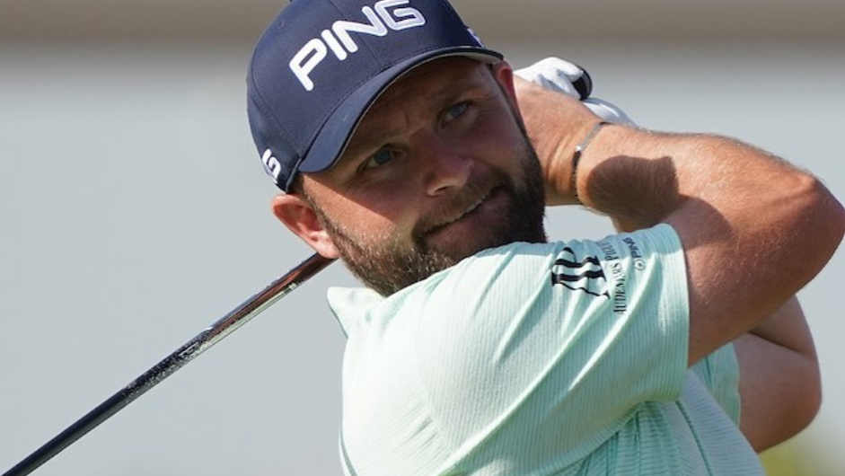 Andy Sullivan trounces field to win English Championship