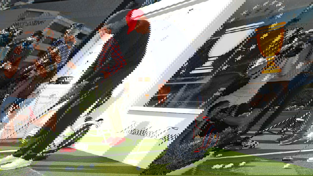 Tiger Woods spotted using Scotty Cameron Futura putter at golf shoot