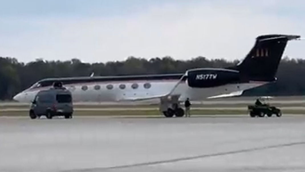 Tiger Woods LANDS IN AUGUSTA ahead of decision on The Masters