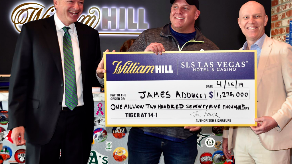 First-time gambler wins $1.2 million on Tiger Woods winning Masters