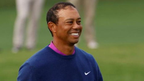 What would you do in this historic Tiger Woods PGA Tour victory scenario?