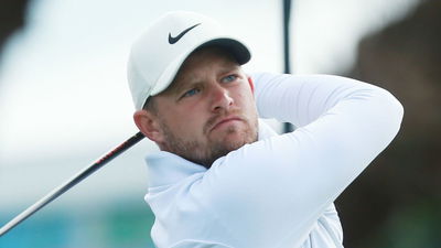 Tom Lewis shares the lead at the Honda Classic