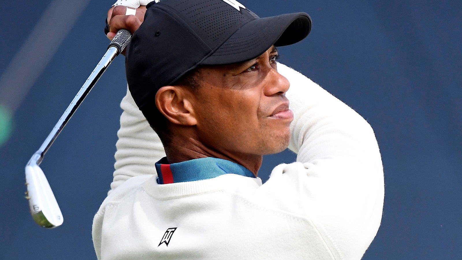 Tiger Woods golf items go for BIG BUCKS in auction