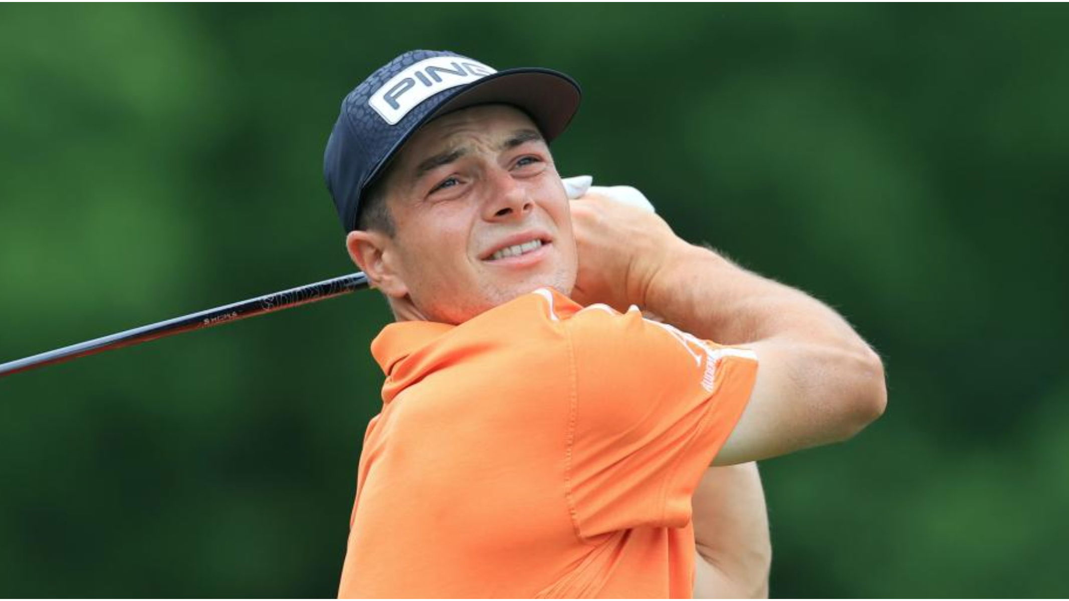 Viktor Hovland shows his HUMBLE side when asked what he does at the airport