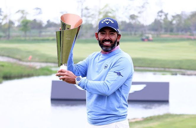 LOOK AT HIM GO! Watch this caddie (and dad) of amateur give it large for his son