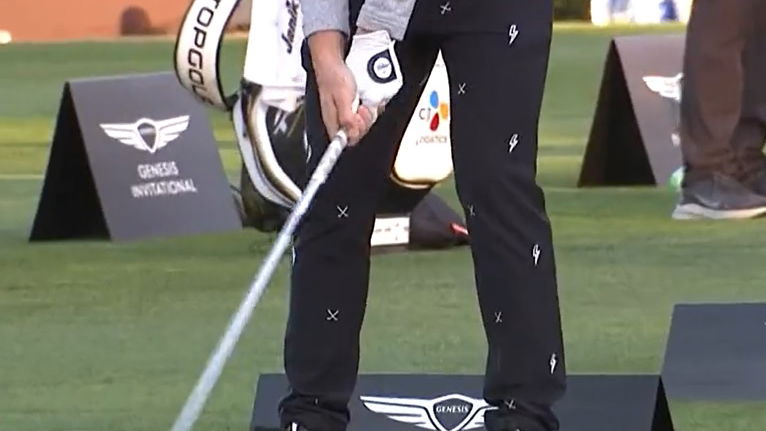 Viktor Hovland wears LIGHTNING pants at Tiger Woods' Genesis Invitational