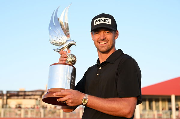 Victor Perez holes SUPERB BUNKER SHOT to win Abu Dhabi HSBC Championship