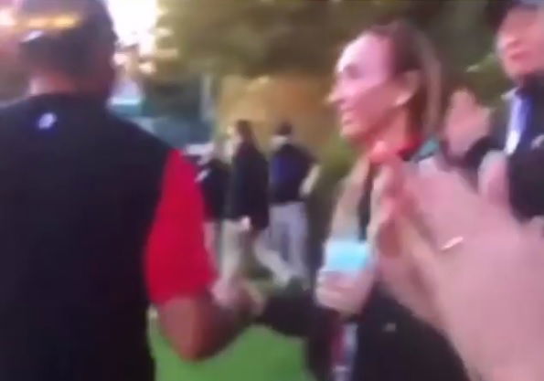 WATCH: Tiger Woods handed mystery note from female during 'The Match'