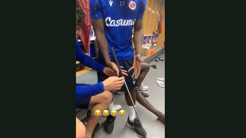 WATCH: Reading FC defender Andy Yiadom struggles to grip a golf club...