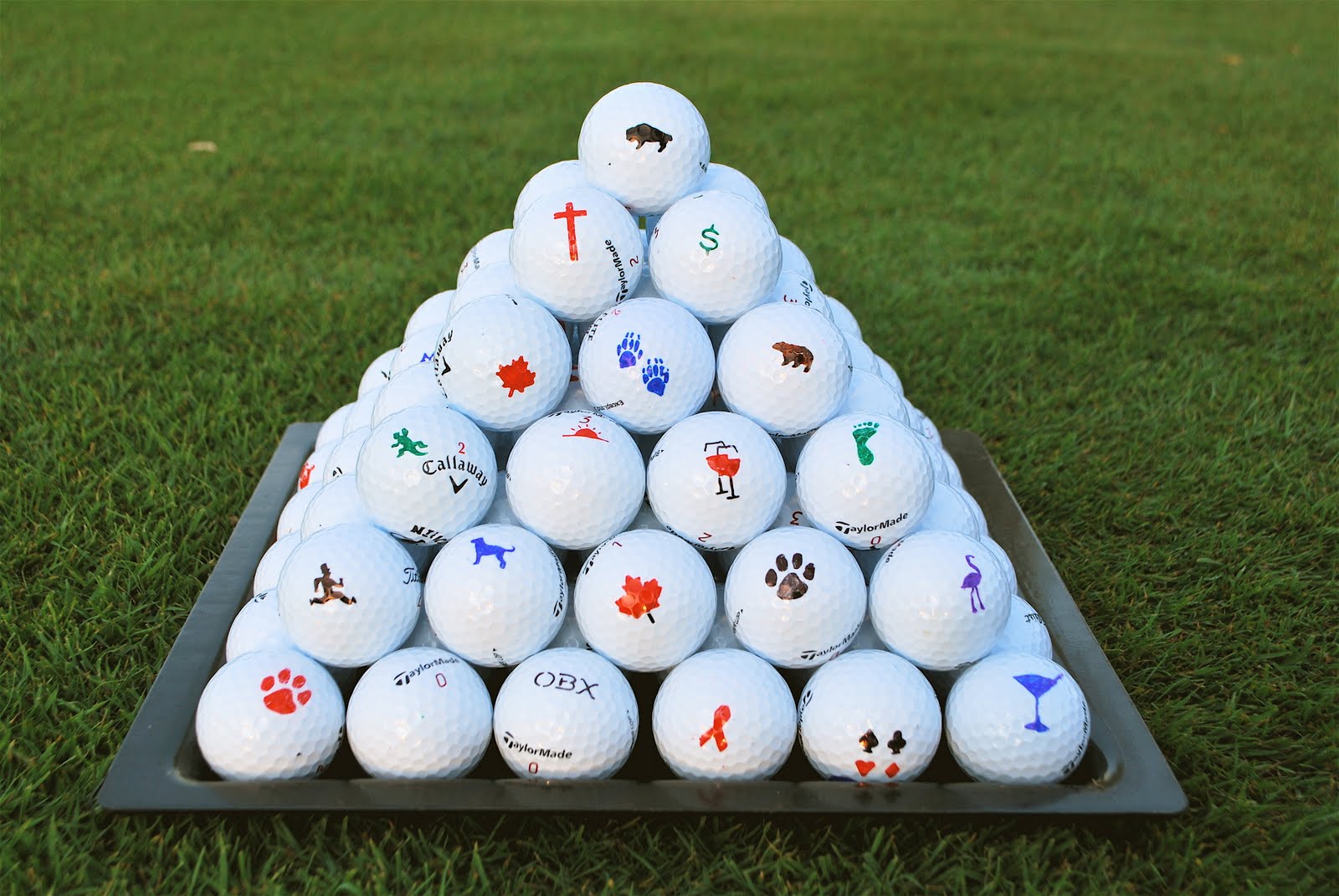 Golf Ball Marks: Do you mark your golf ball like a Tour pro? 