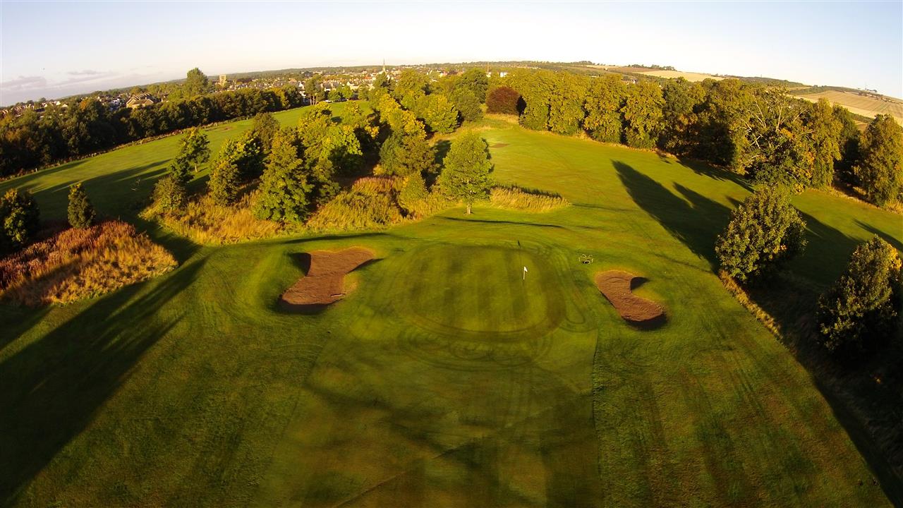 Scottish golf club votes to change 18-hole course into two loops of 9