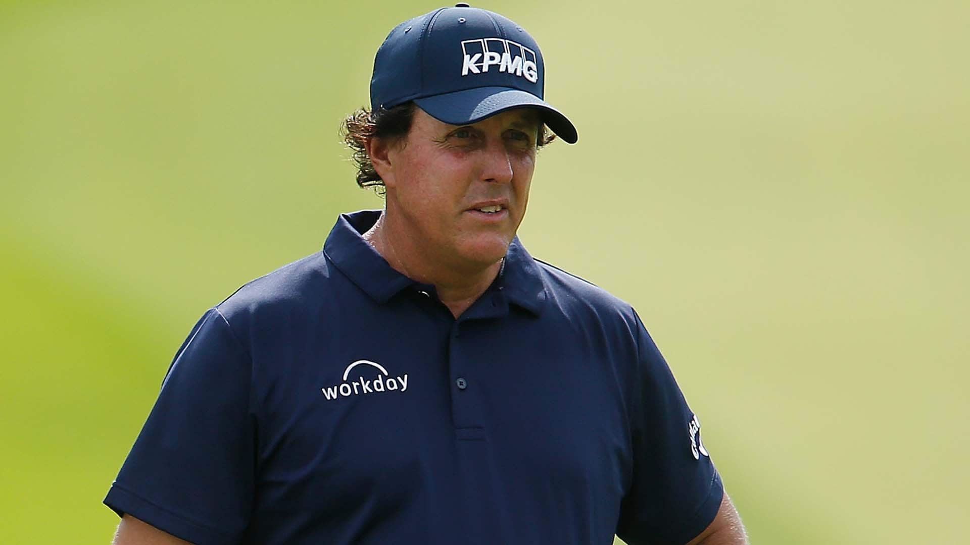 Phil Mickelson has SEVEN penalty strokes on day one of 3M Open