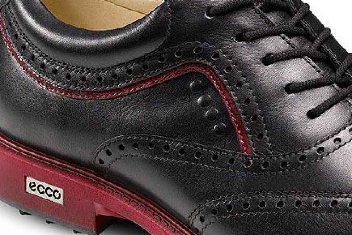 Ecco brogue deals golf shoes