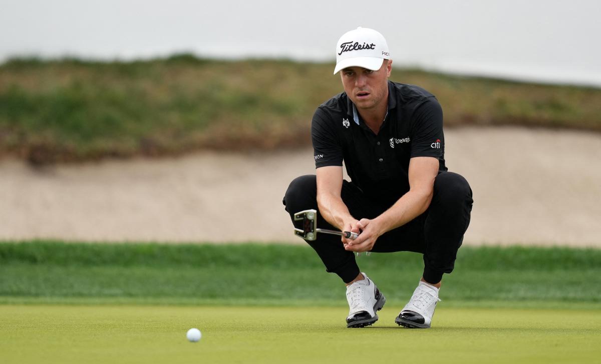 Justin Thomas wears CONTROVERSIAL trousers at Valspar Championship
