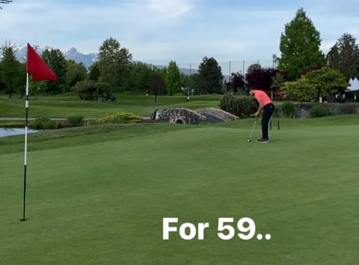 Golfer shoots 59 then jumps straight into the lake