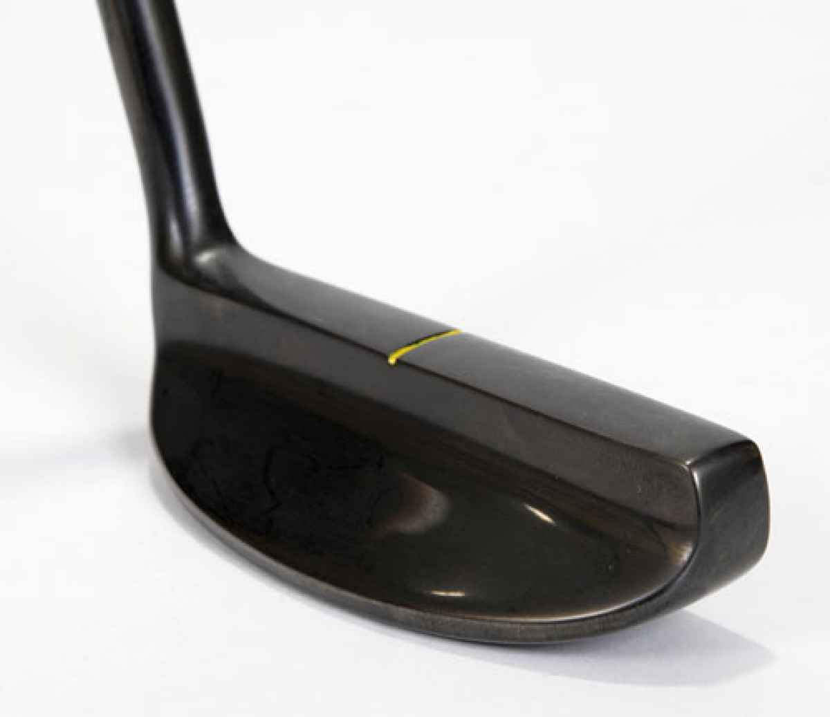 Blade putters back in vogue