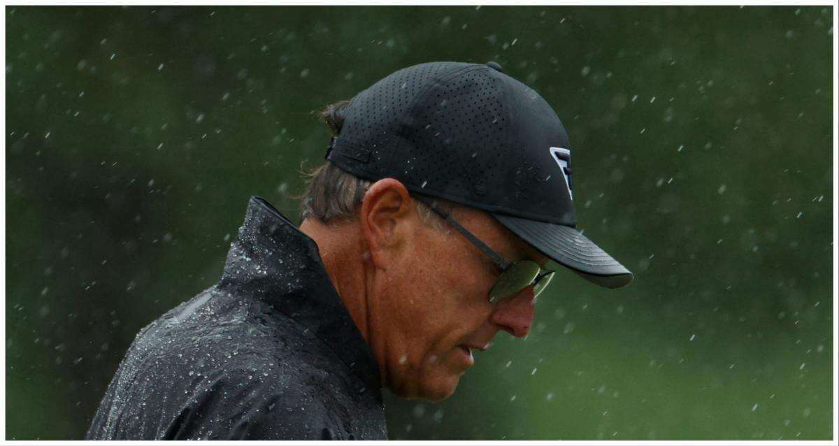 LIV Golf pro appears to confirm Phil Mickelson is still gambling
