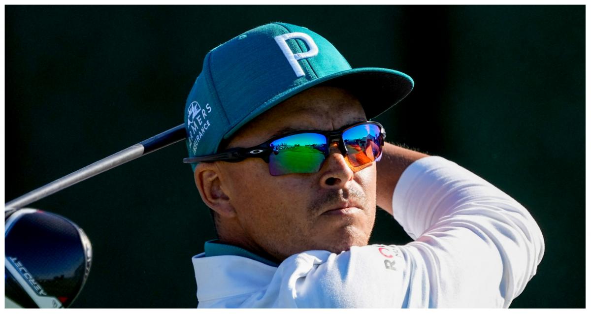 WATCH: Rickie Fowler makes crowd go BANANAS with ace at WM Phoenix Open