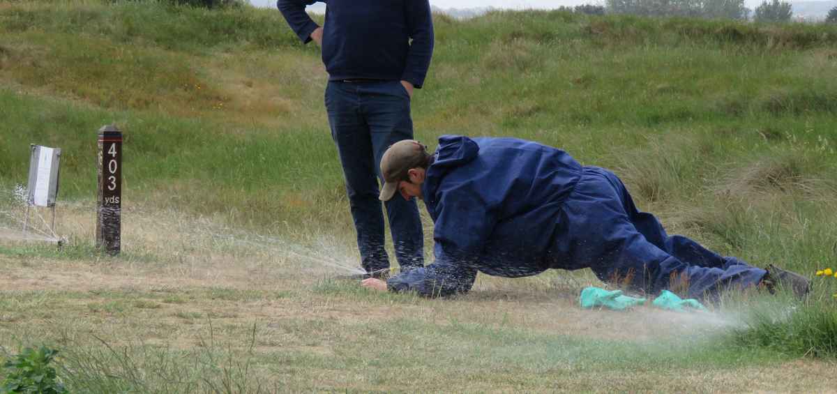 Greenkeepers reveal their BIGGEST ANNOYANCES when it comes to golfers!