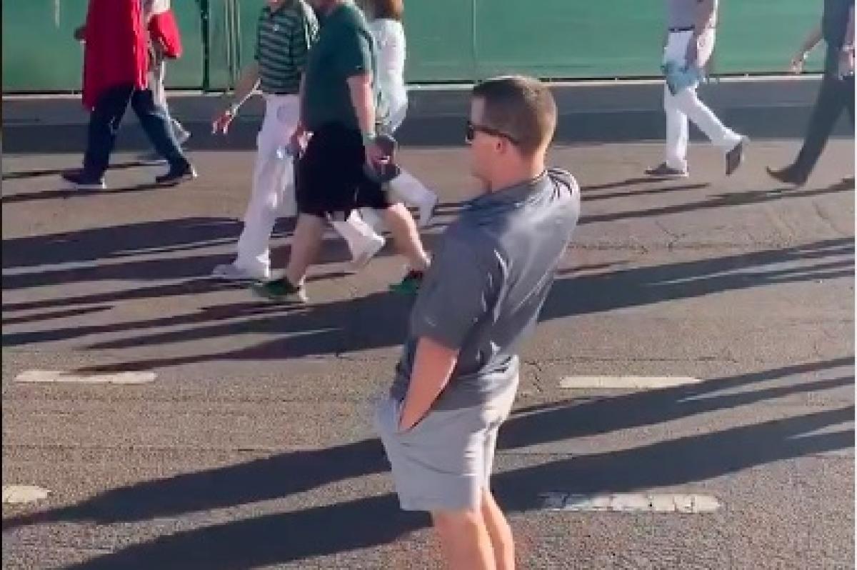 WATCH Who remembers this DRUNK golf fan at the WM Phoenix Open? GolfMagic
