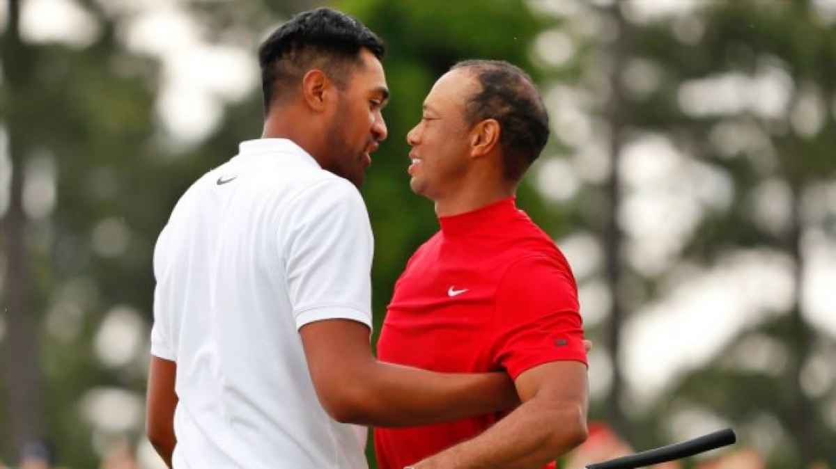 Tiger Woods PRANKED Tony Finau during Presidents Cup phone call