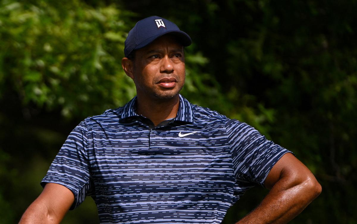ESPN announcers stunned by the size of Tiger Woods' sandwich during US PGA