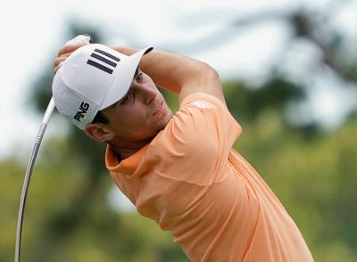 Golf fans react to Joaquin Niemann's UNIQUE swing at the Valspar Championship
