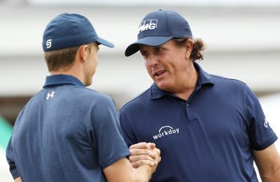Mickelson's hilarious response to music singer at Spieth's wedding...