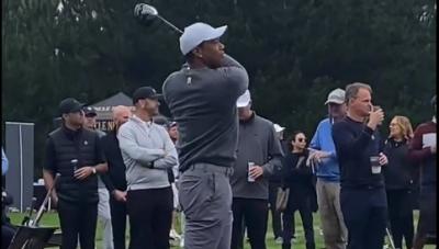 Tiger Woods BOMBS DRIVERS during clinic at famous golf venue