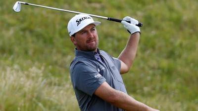 Graeme McDowell in race against time for airline to find golf clubs