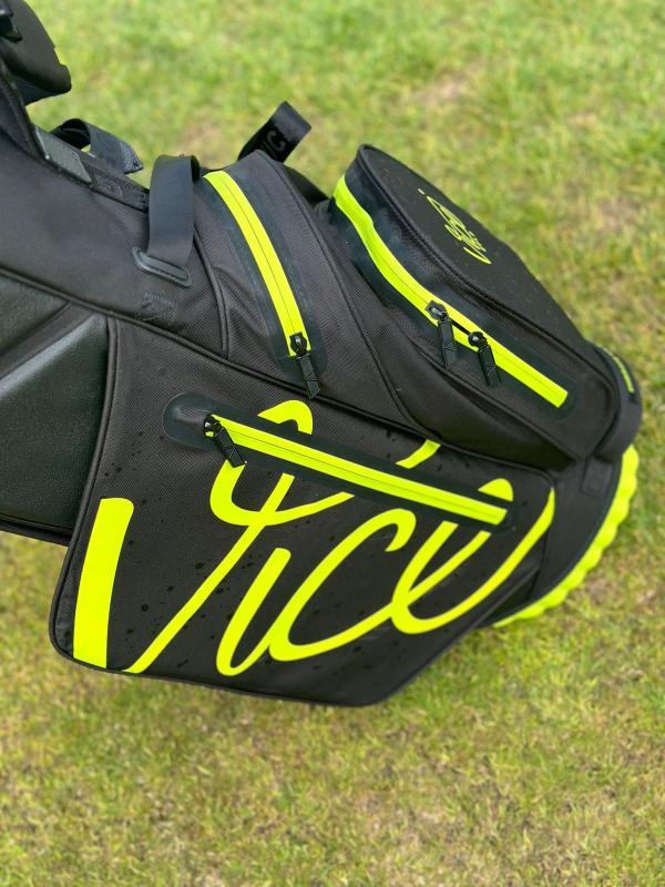 Vice Force Agua golf bag