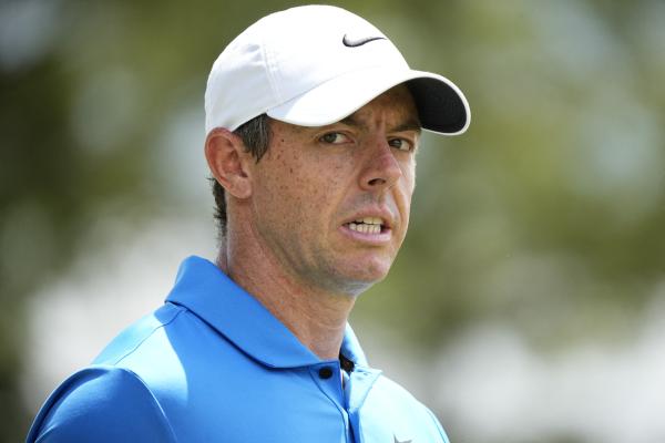 McIlroy 'filed for divorce' with his wife last week