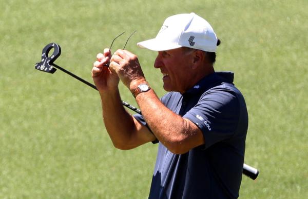 Phil Mickelson thinks more 'great' players will join LIV Golf