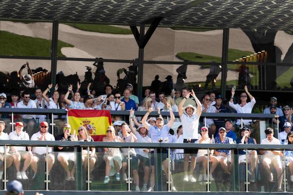 Valderrama is once again before The Open 